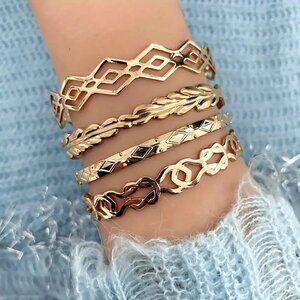 4 pcs Boho Style Carved Flower Bangle Bracelet Set - Vintage Hand Jewelry